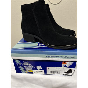 White Mountain Women's Altos Zipper Ankle Booties Black 5M